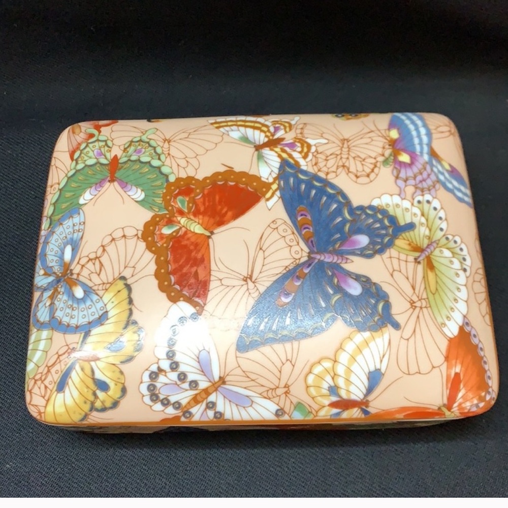 Neiman Marcus Vintage porcelain Butterfly box for playing cards